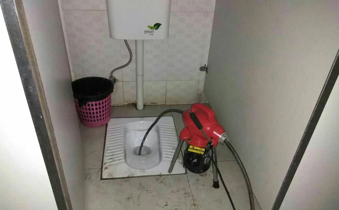 裕华蹲便疏通